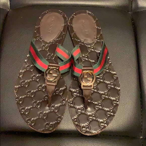 gucci thong web sandal